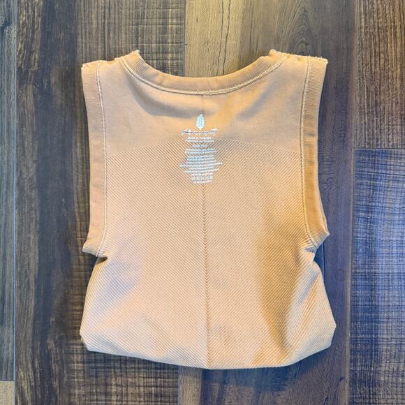 NWOT Free People Movement  Free Throw Crop Muscle Tank Top Active Top - xs/s - Picture 5 of 9